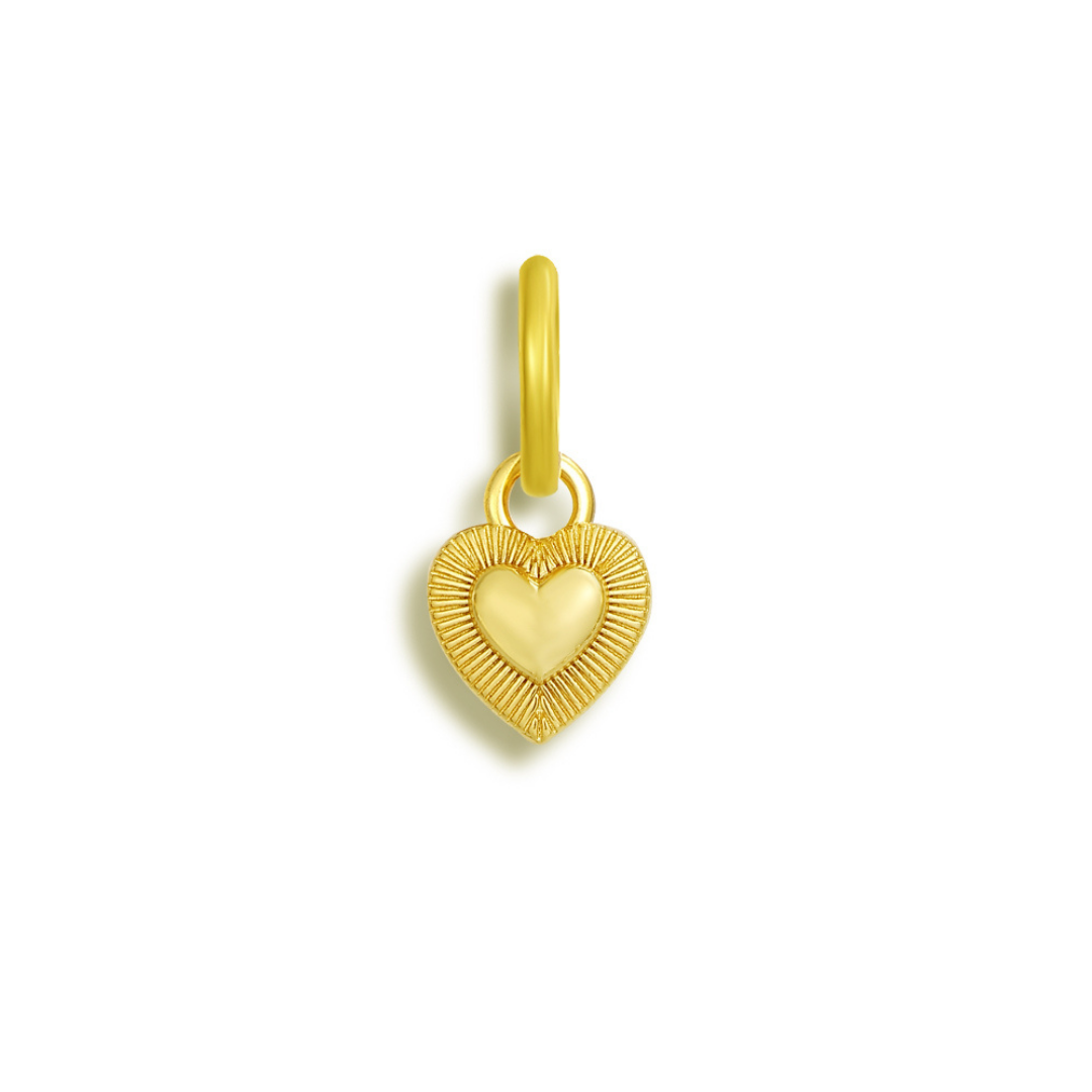 Love Me Charm - Gold