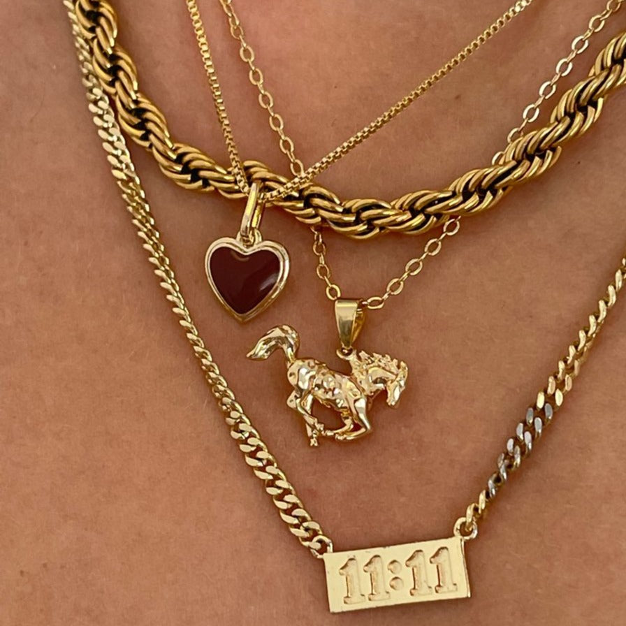 Stallion Necklace - EVRYJEWELS